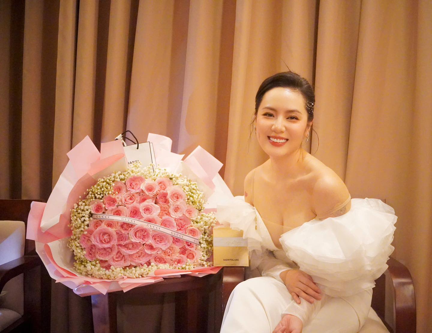 Nhan sắc gợi cảm của 2 
