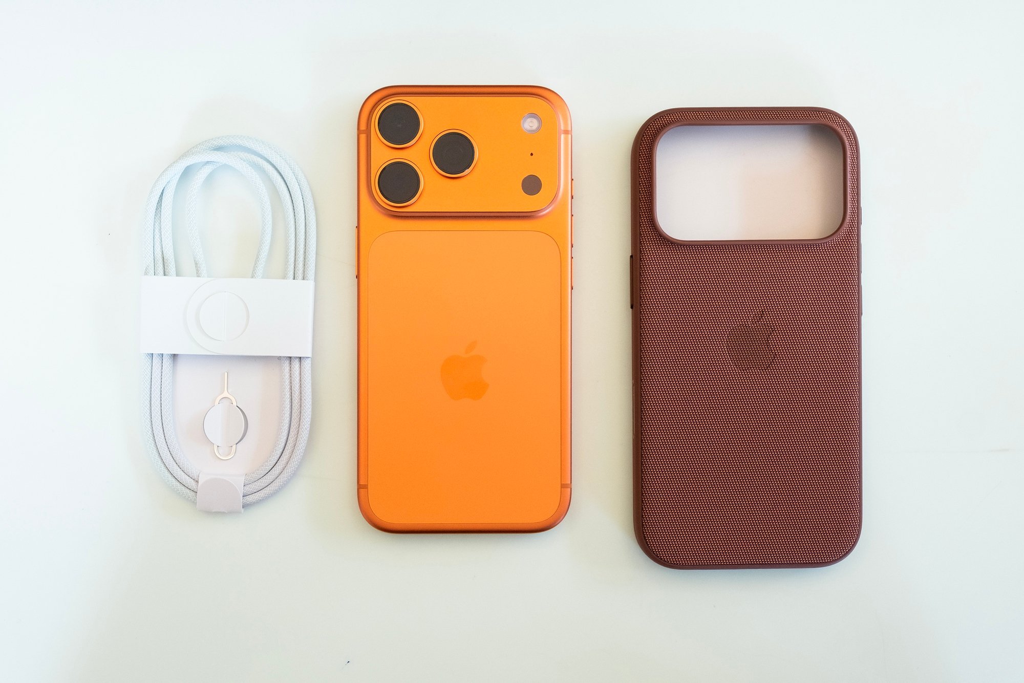 Đây là ảnh thực tế iPhone 17 Pro đang 