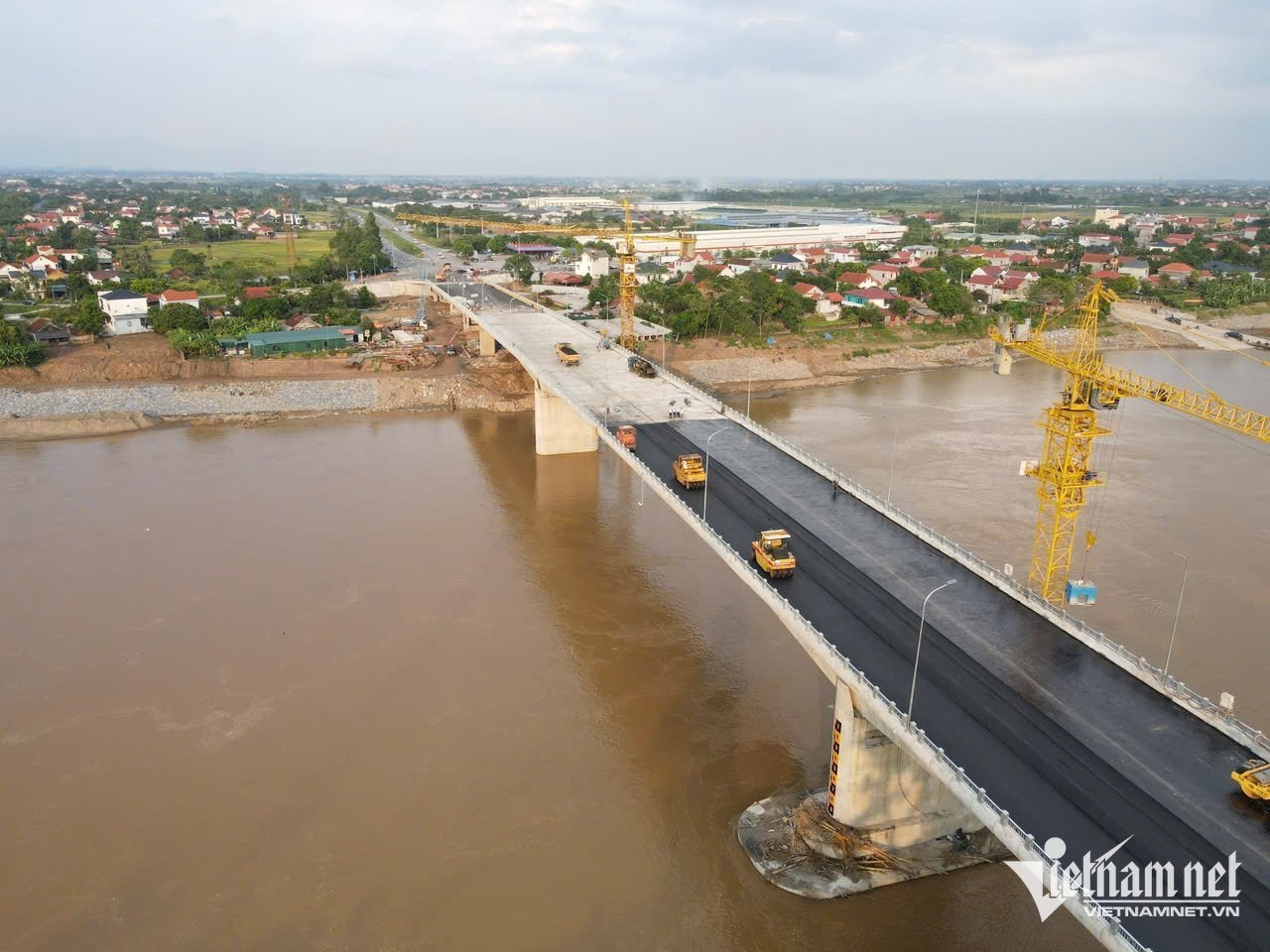W-Cầu Phong Châu_33.jpg