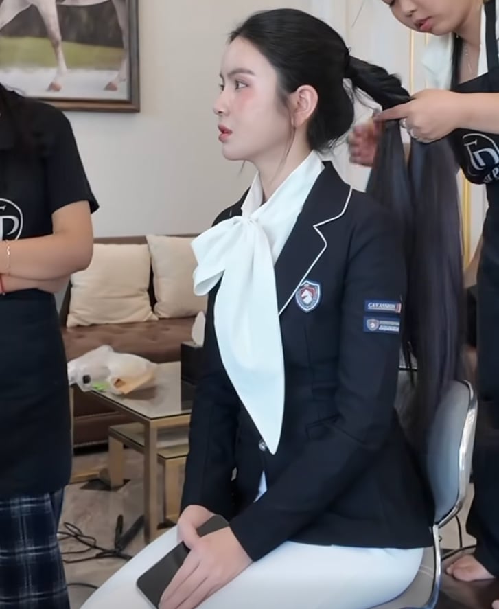 Chu Thanh Huyền khoe đi cưỡi ngựa cùng Quang Hải- Ảnh 2.