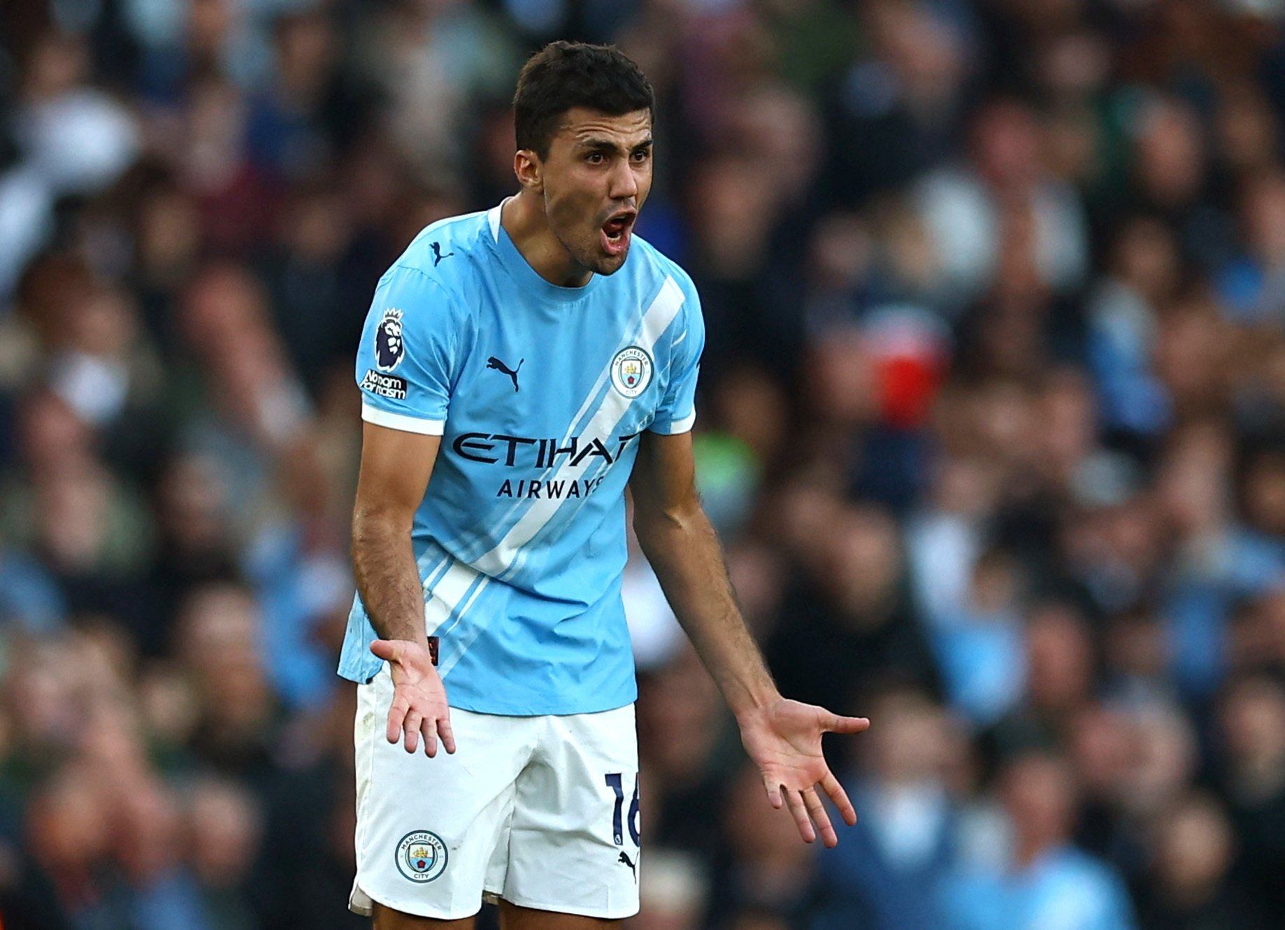 22-1758496430-man-city-roi-chien-thang-truoc-arsenal-o-phut-903.jpg