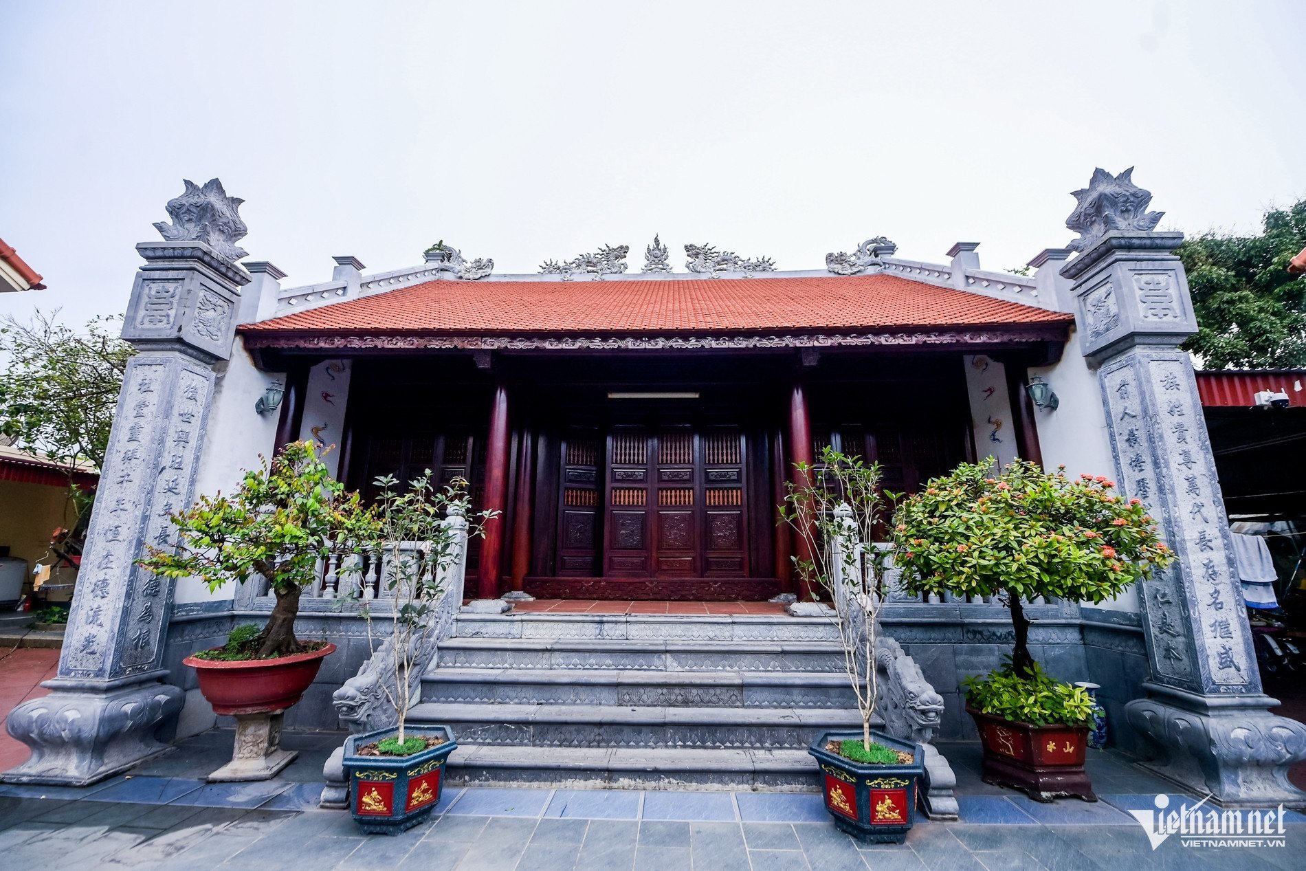 W-4 anh em_4.jpg