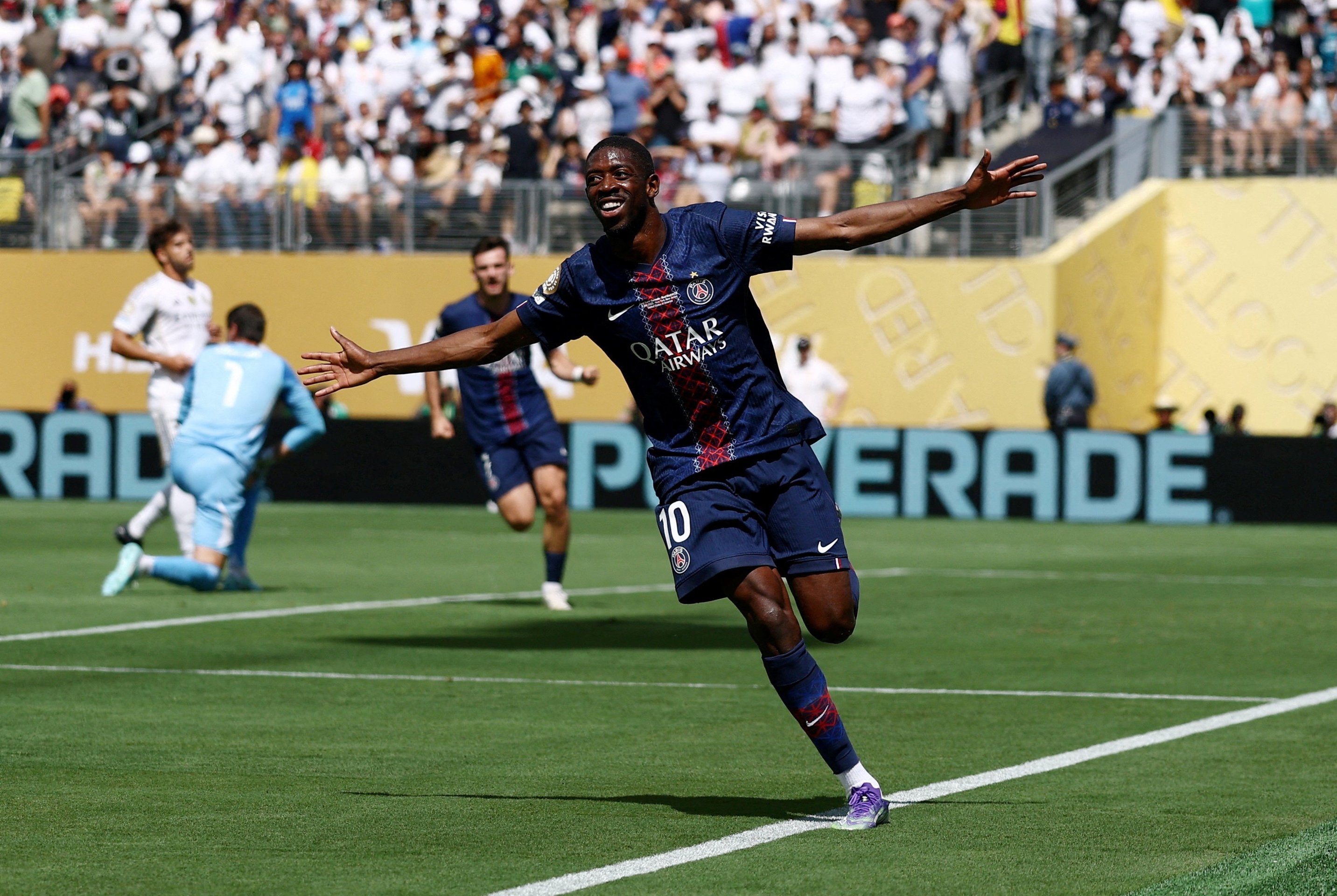 Dembele gianh QBV anh 1