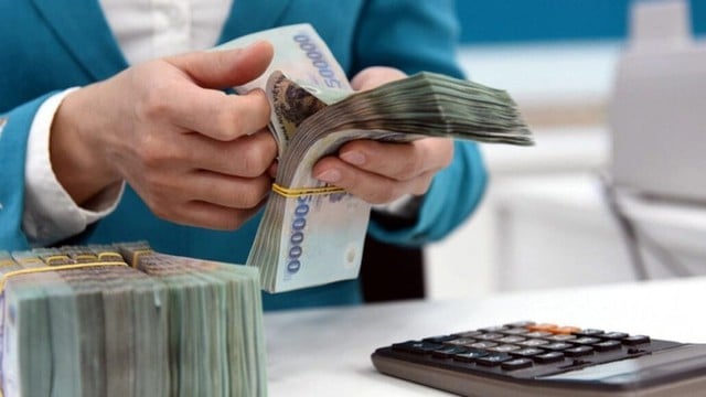 Chuyện lạ trên thị trường tiền tệ Việt Nam: Điều gì đang diễn ra?- Ảnh 2.