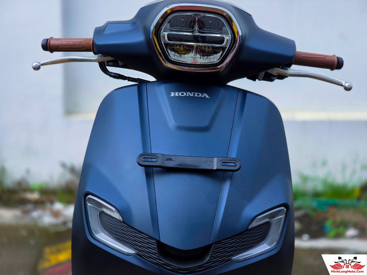 Vừa về đại lý bản đời mới của xe ga Honda đẹp như Vespa: 1 lít xăng đi 45km, có phanh 