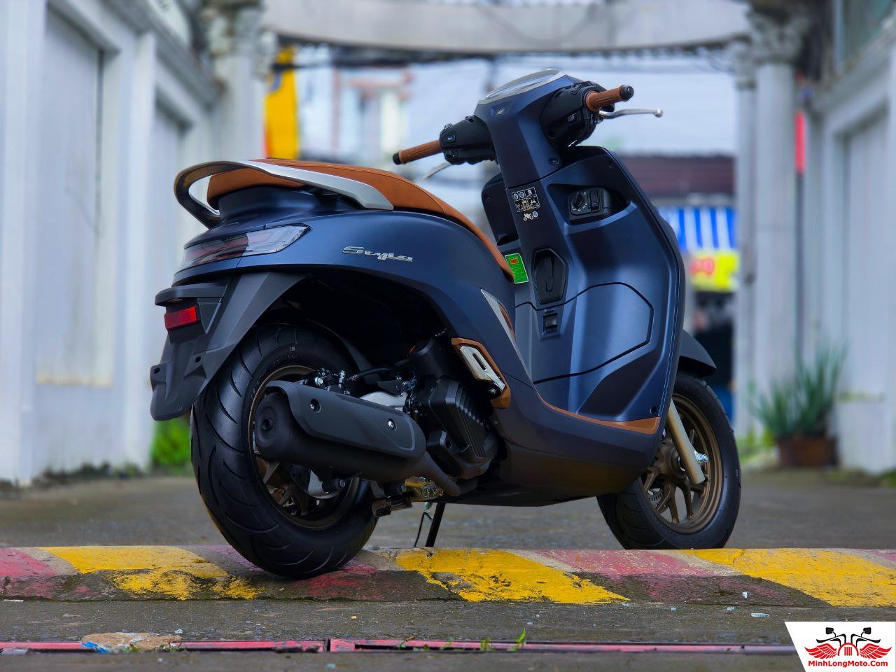 Vừa về đại lý bản đời mới của xe ga Honda đẹp như Vespa: 1 lít xăng đi 45km, có phanh 