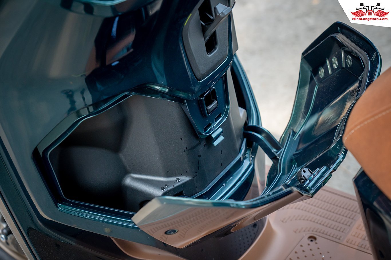 Vừa về đại lý bản đời mới của xe ga Honda đẹp như Vespa: 1 lít xăng đi 45km, có phanh 