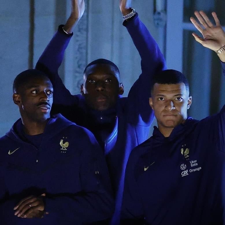 Dembele Mbappe BeFootball.jpg