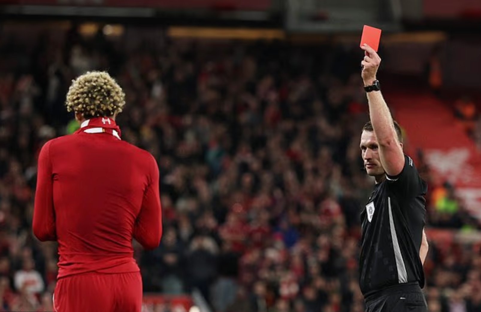 Ekitike làm người hùng lẫn tội đồ, Liverpool chật vật vượt vòng 3 League Cup- Ảnh 4.