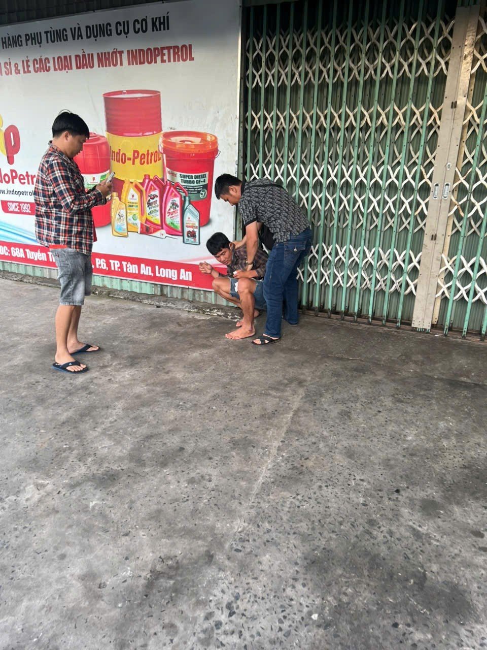 Tây Ninh: Bắt giữ nghi phạm cướp giật điện thọai của phụ nữ khuyết tật - Ảnh 1.