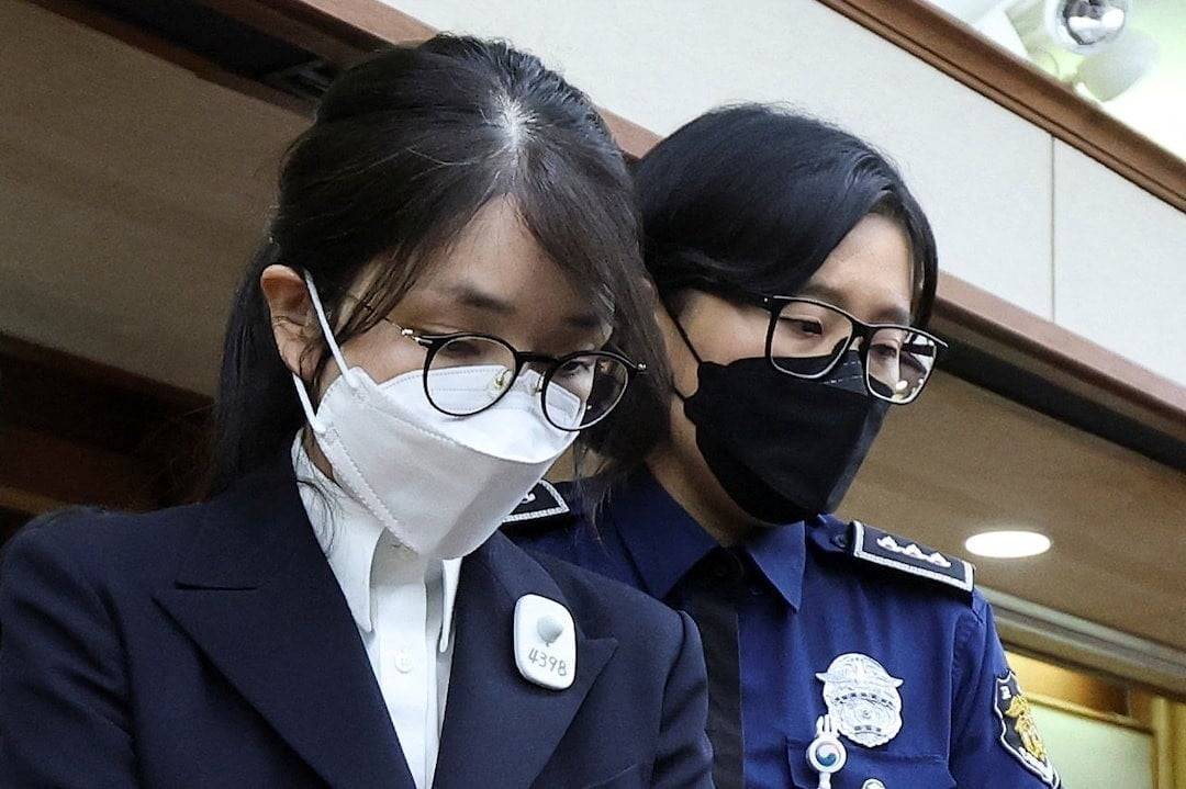 Cựu đệ nhất phu nhân Hàn Quốc hầu tòa vì cáo buộc nhận hối lộ túi hàng hiệu- Ảnh 3.