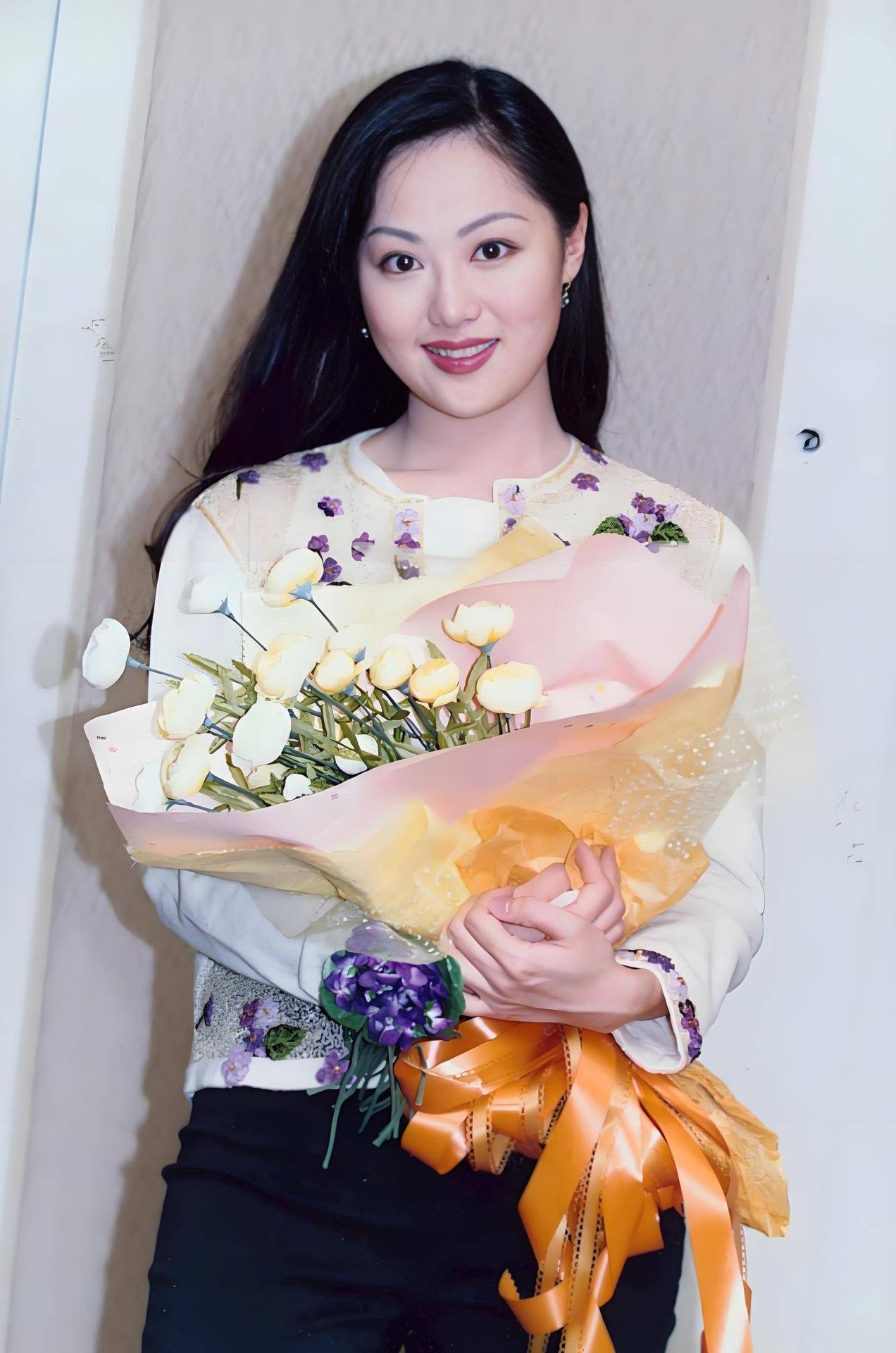 Mỹ nhân từng khiến 2 đại gia phá sản giờ ra sao?- Ảnh 3.