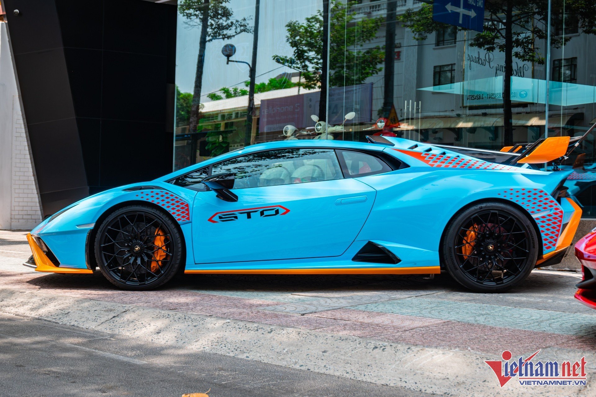 W-huracan sto 8.JPG.jpg