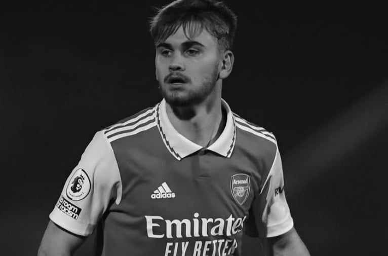 26-1758849730-cuu-cau-thu-arsenal-qua-doi-o-tuoi-21.jpg