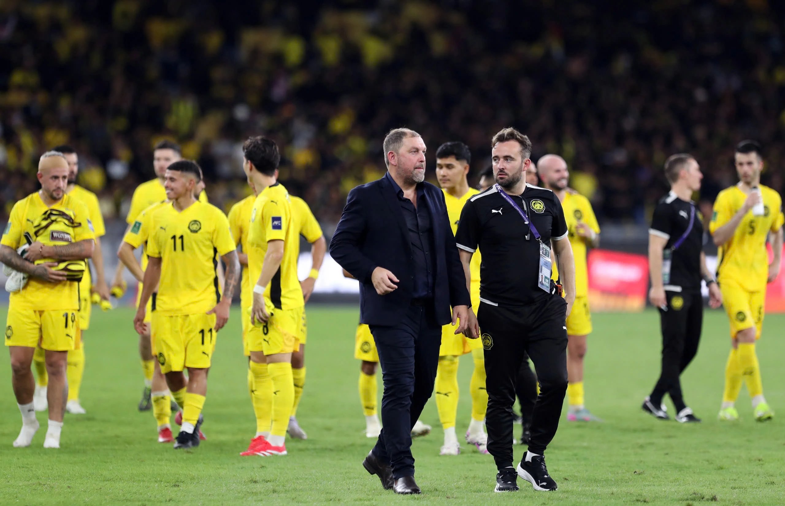 Cực sốc: FIFA phạt 7 cầu thủ Malaysia nhập tịch lậu, AFC sẽ xử thua trận đội tuyển Việt Nam 0-3- Ảnh 1.