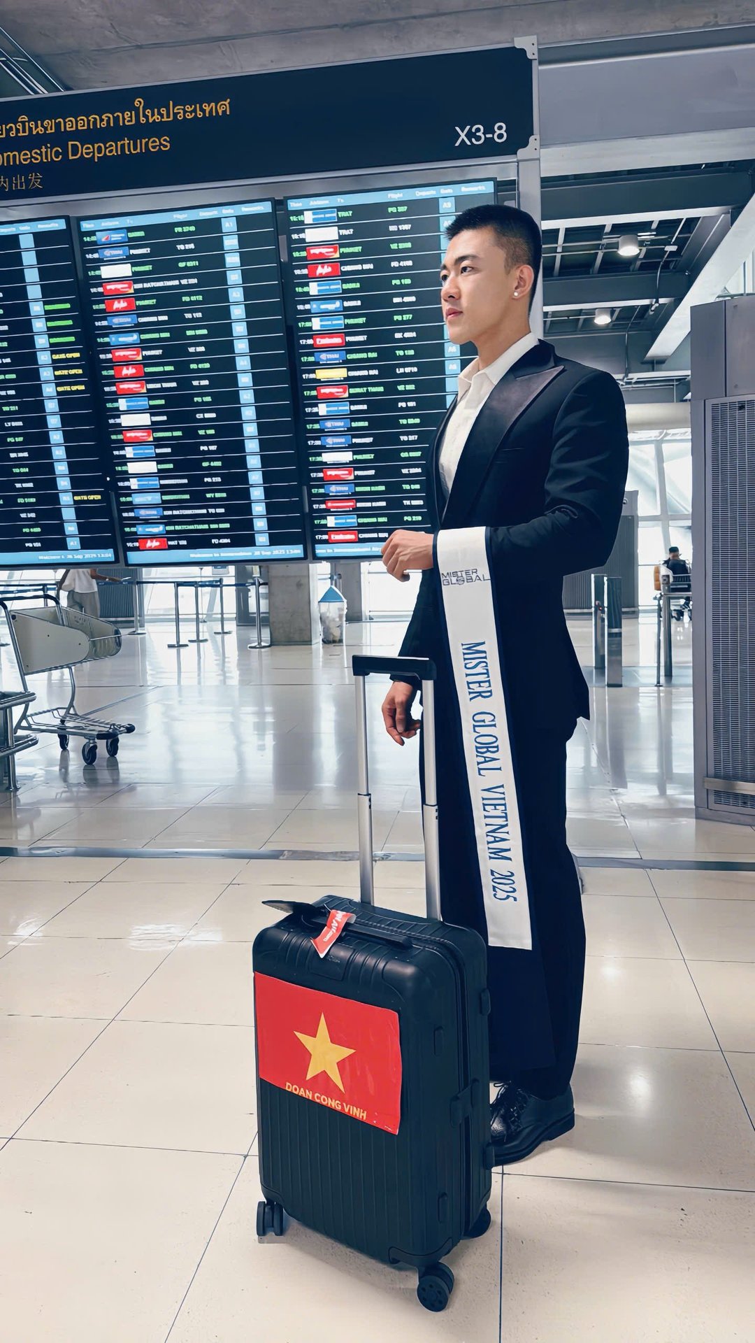 Vừa khép lại Mr International 2025, đại diện Việt Nam lập tức “chạy” sang thi Mister Global 2025- Ảnh 2.