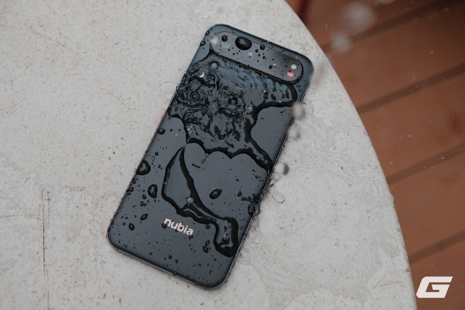 Đây là 'iPhone Air' của người lương 5 triệu- Ảnh 2.