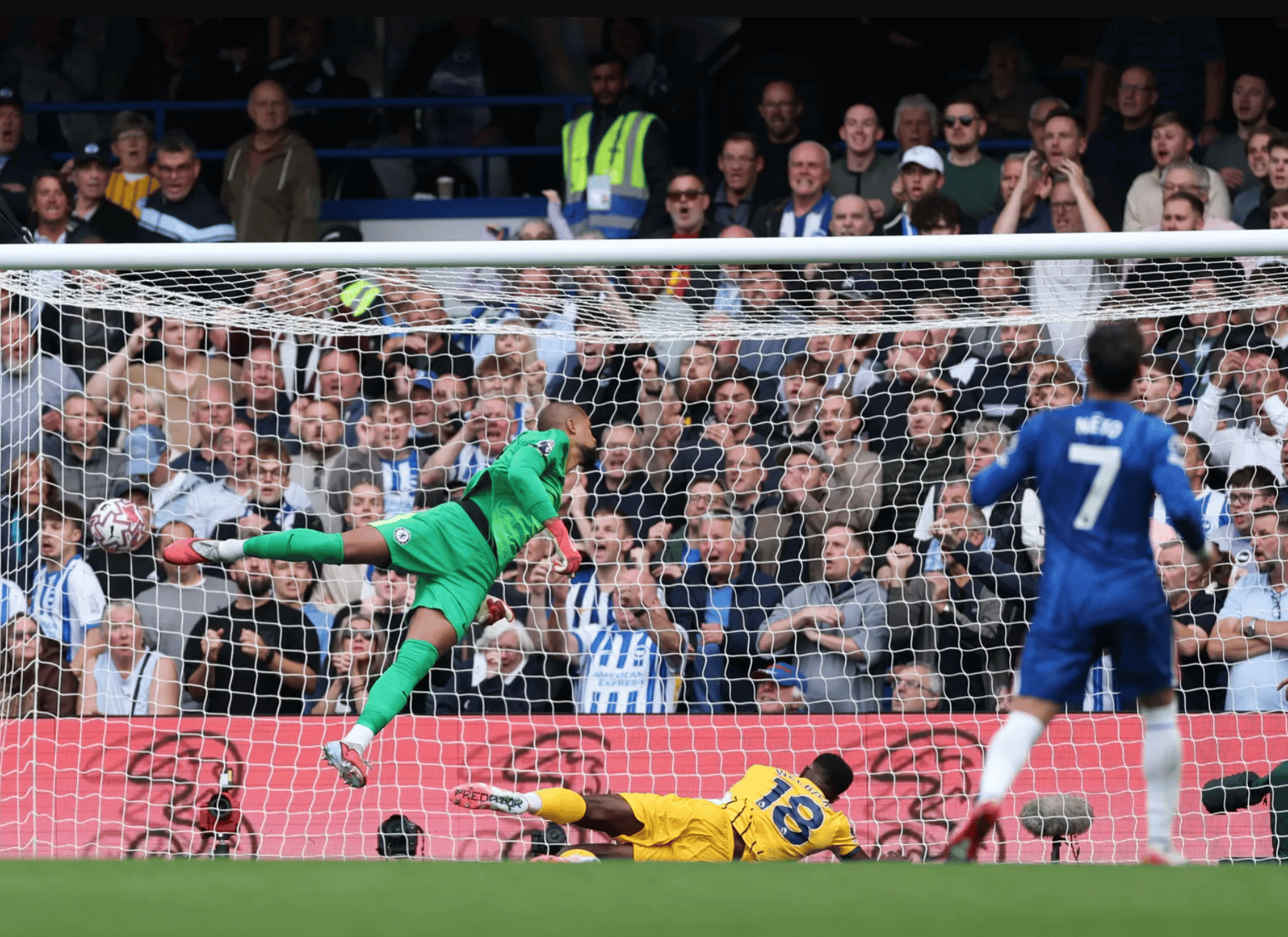 Chelsea thua thảm sân nhà, Liverpool nhận thất bại đầu mùa tại Ngoại hạng Anh - Ảnh 4.