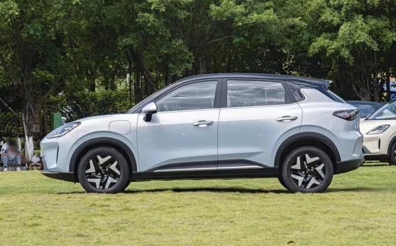Xe dien Wuling Bingo anh 2
