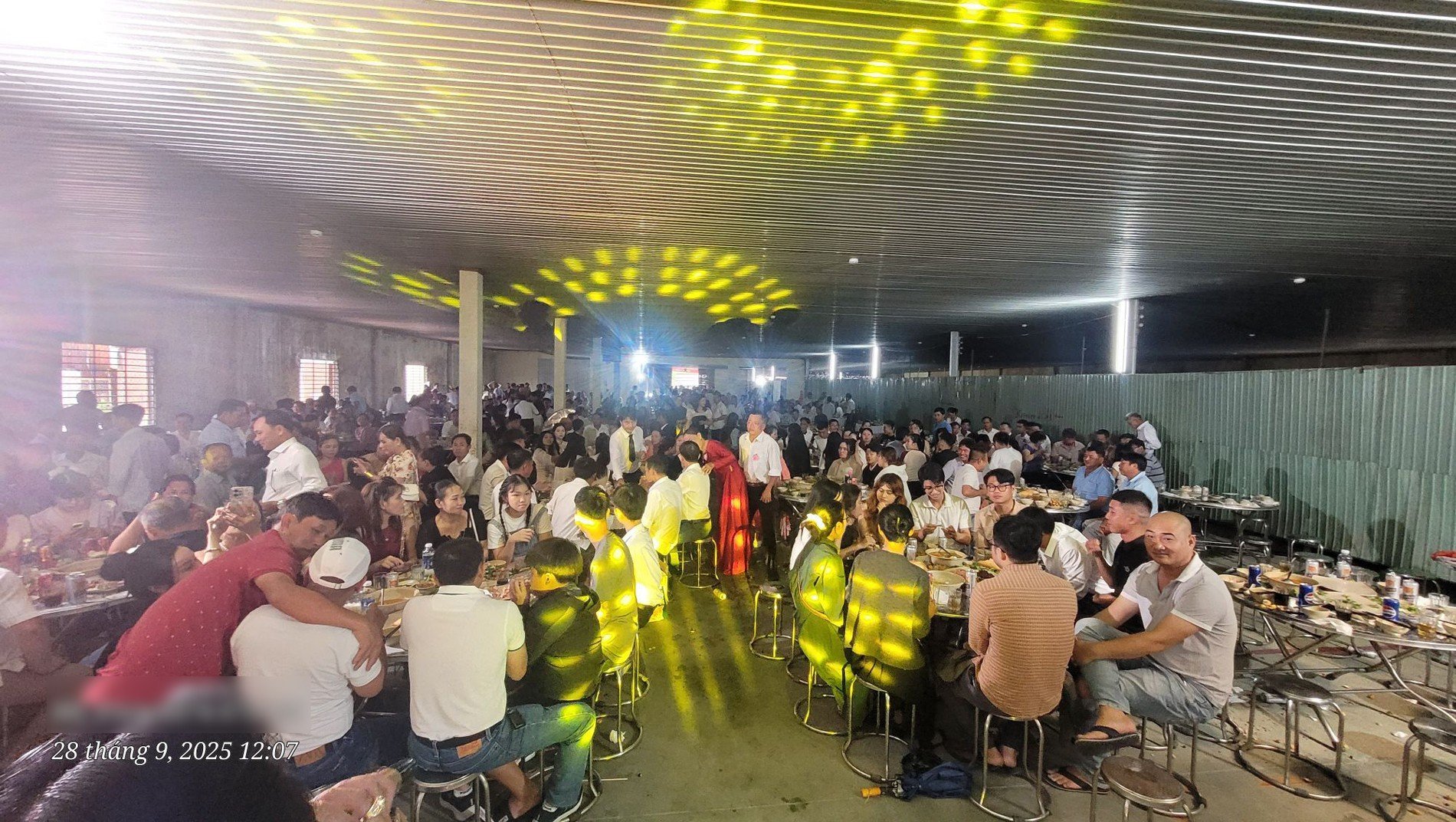 đám cưới Đà Nẵng.jpg