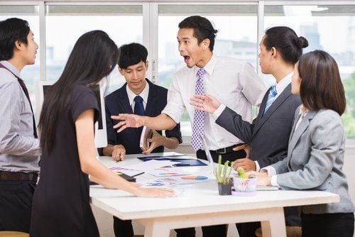 Làm người, 6 hành vi tự hạ thấp nhân phẩm này nhất định phải tránh xa! - Ảnh 2.