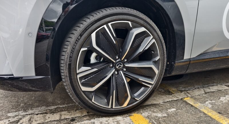 Mazda có xe điện trên hạng CX-5 chưa bán đã có 40.000 đơn cọc, dùng 86,5% thép siêu cứng, review nói gì?- Ảnh 10.