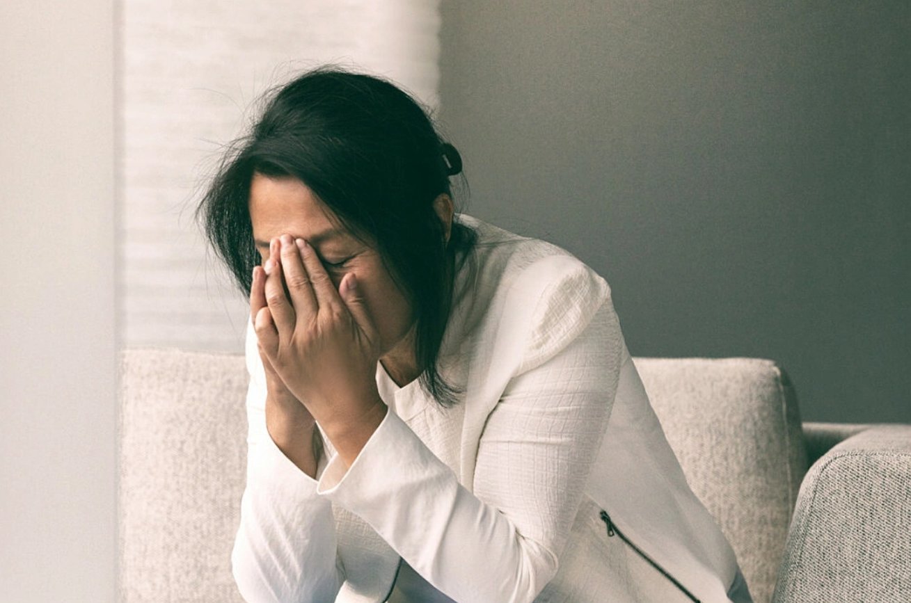 38 tuổi thất nghiệp, không lập gia đình, sống bám vào bố mẹ gần thập kỷ: Sự đáng sợ của cơn bão sa thải hay hệ quả của ỷ lại?- Ảnh 1.
