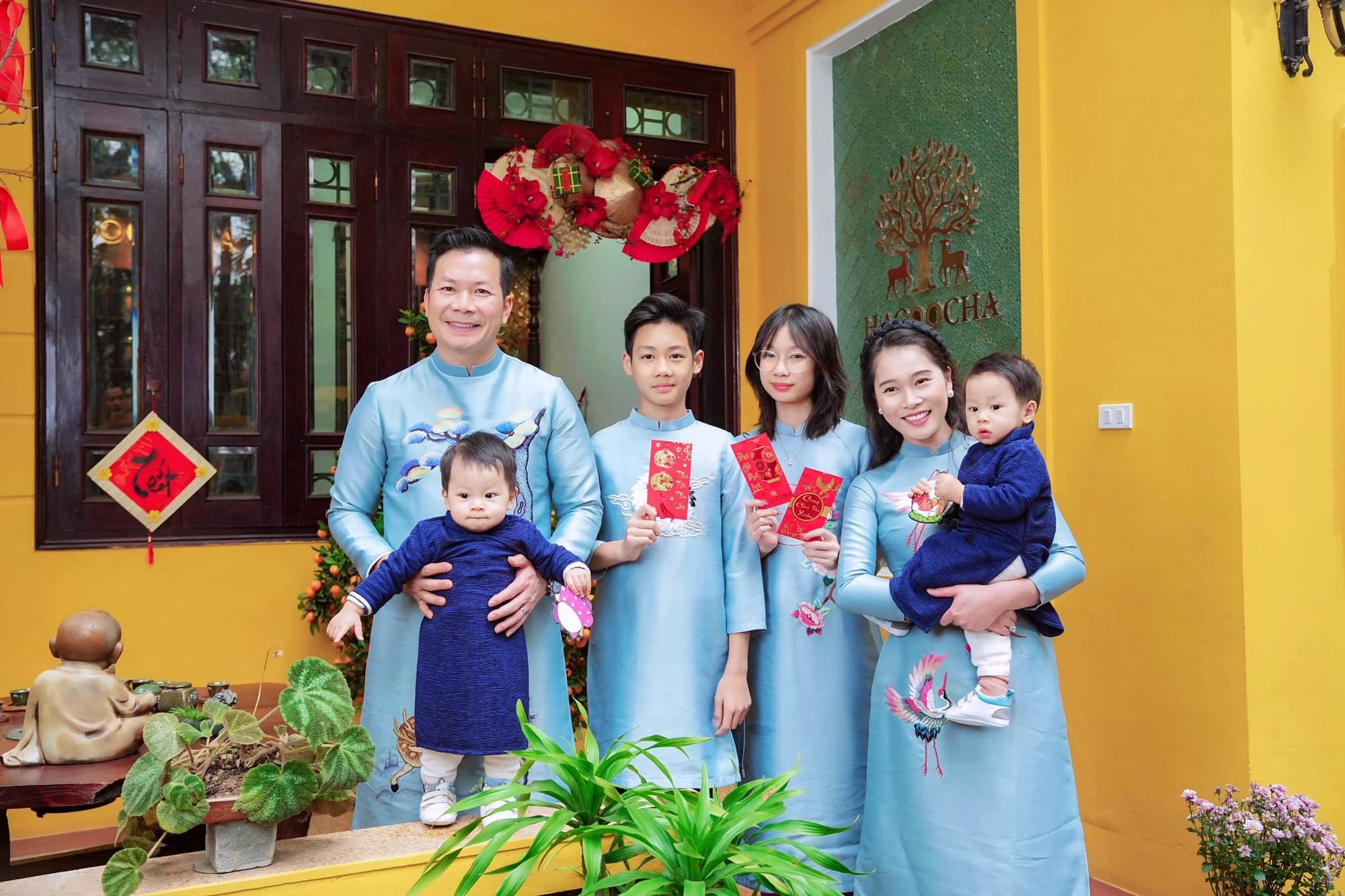 Chân dung đại thiếu gia 14 tuổi nhà Phó chủ tịch Cen Group: