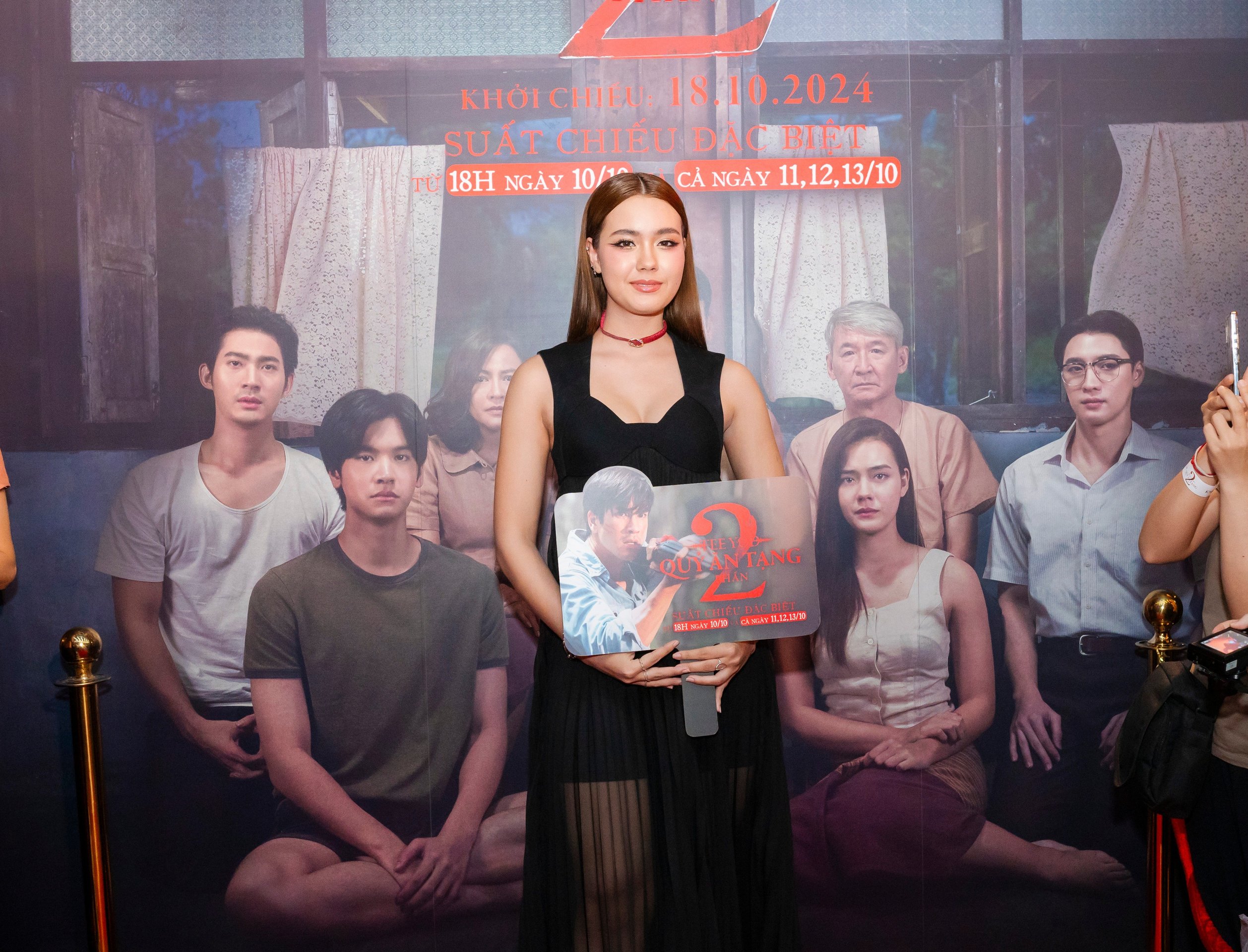 29-1759135187-mot-bo-phim-thai-lan-dua-dan-sao-den-viet-nam-de-quang-ba.jpeg
