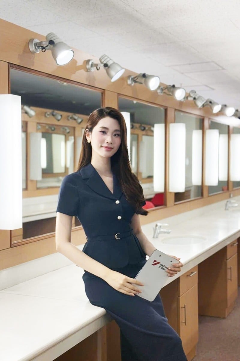 30-1759199688-mc-tung-lot-top-5-hoa-hau-noi-tieng-anh-nhu-gio-tren-vtv-la-ai.jpg