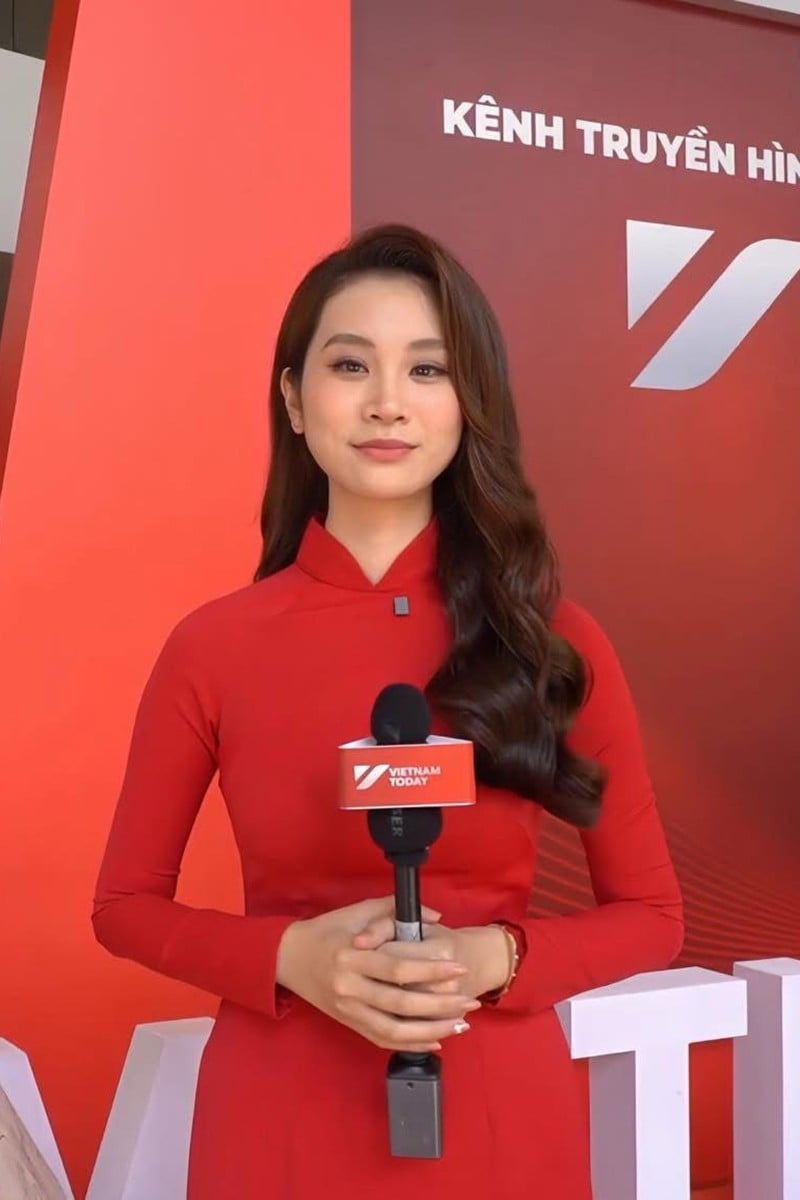 30-1759199689-mc-tung-lot-top-5-hoa-hau-noi-tieng-anh-nhu-gio-tren-vtv-la-ai.jpg