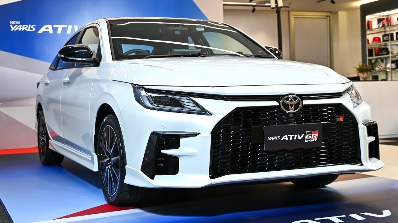 2025-toyota-yaris-ativ-hev-gr-sport.jpg