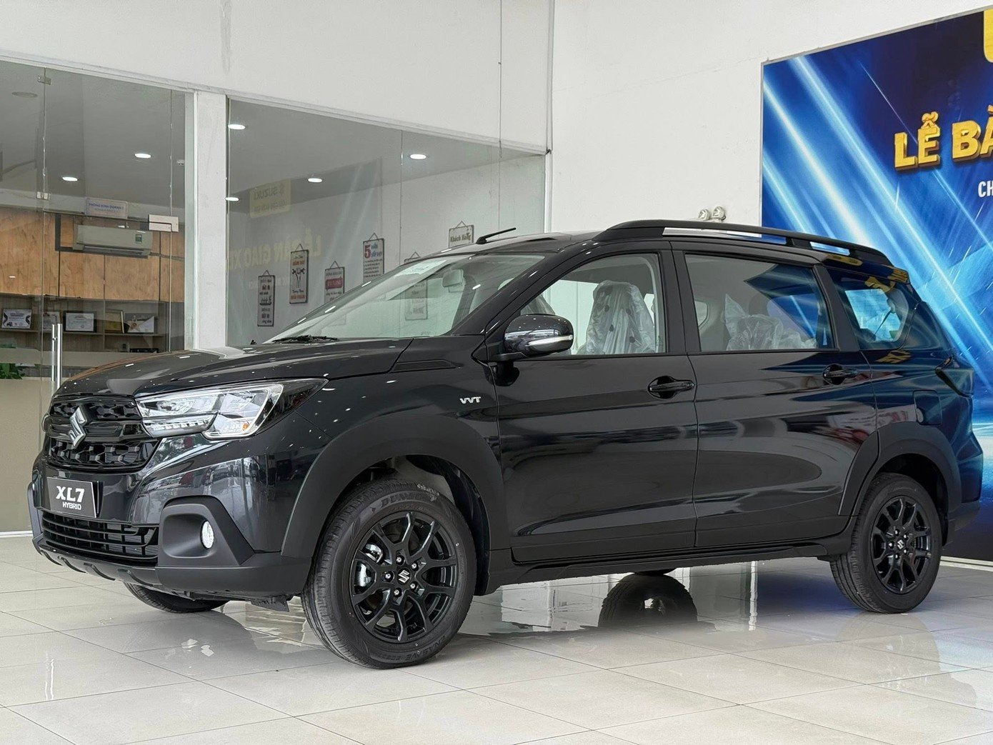 suzuki-xl7-hybrid-black-edition-8925.jpg