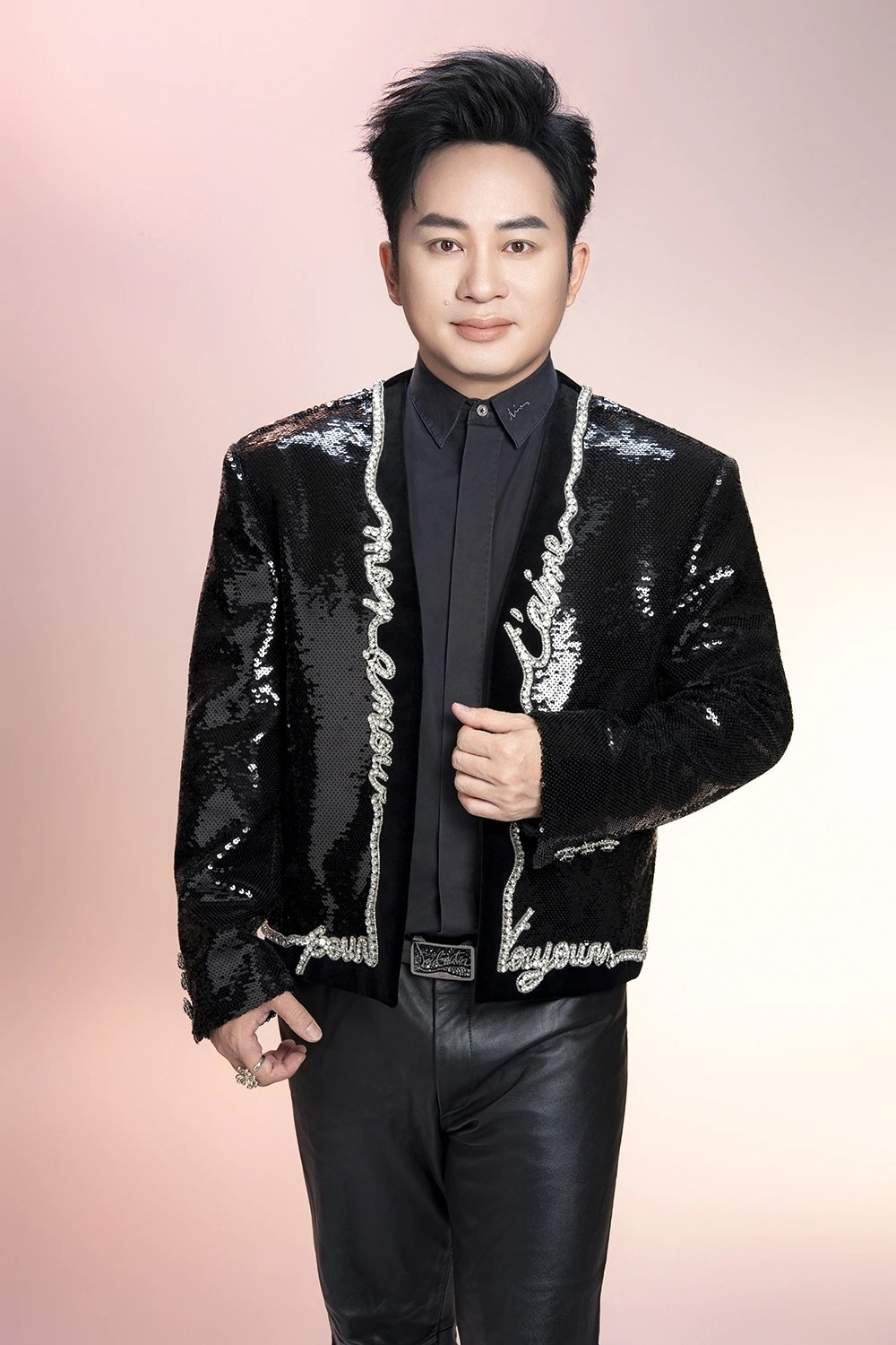 tung duong cung ban be ung ho 1 ty dong cho 5 tinh chiu bao bualoi hinh anh 1