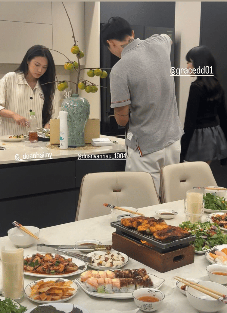 Doãn Hải My khoe biệt thự chục tỷ mới vào ở, thường xuyên đưa bạn bè về tiệc tùng, mẹ chồng phản ứng ra sao?- Ảnh 1.