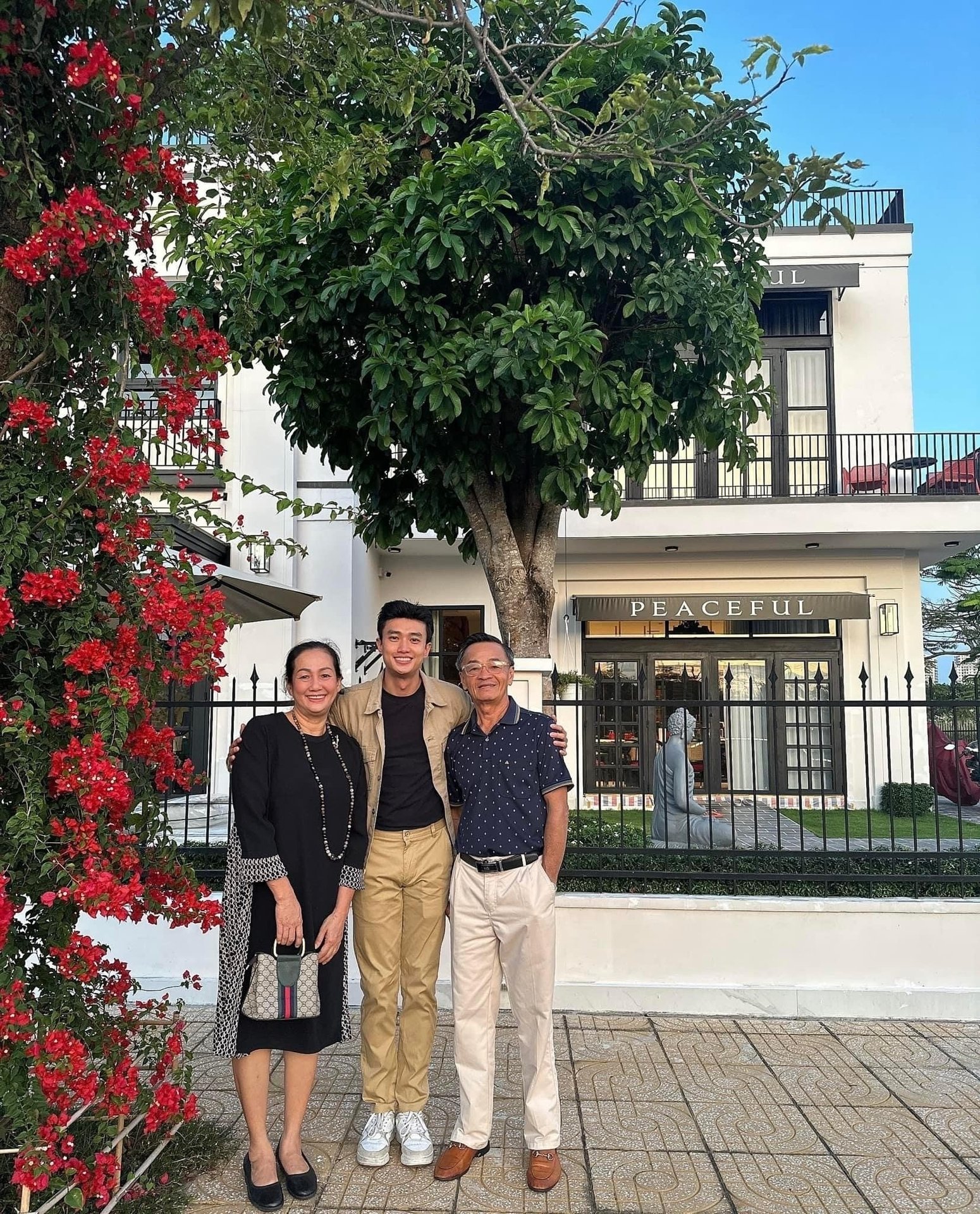 Việt Nam có 1 tổng tài vừa đẹp vừa giàu ngang ngửa Trần Vỹ Đình: Ở biệt thự 7000m2, trẻ mãi không già suốt 15 năm- Ảnh 8.