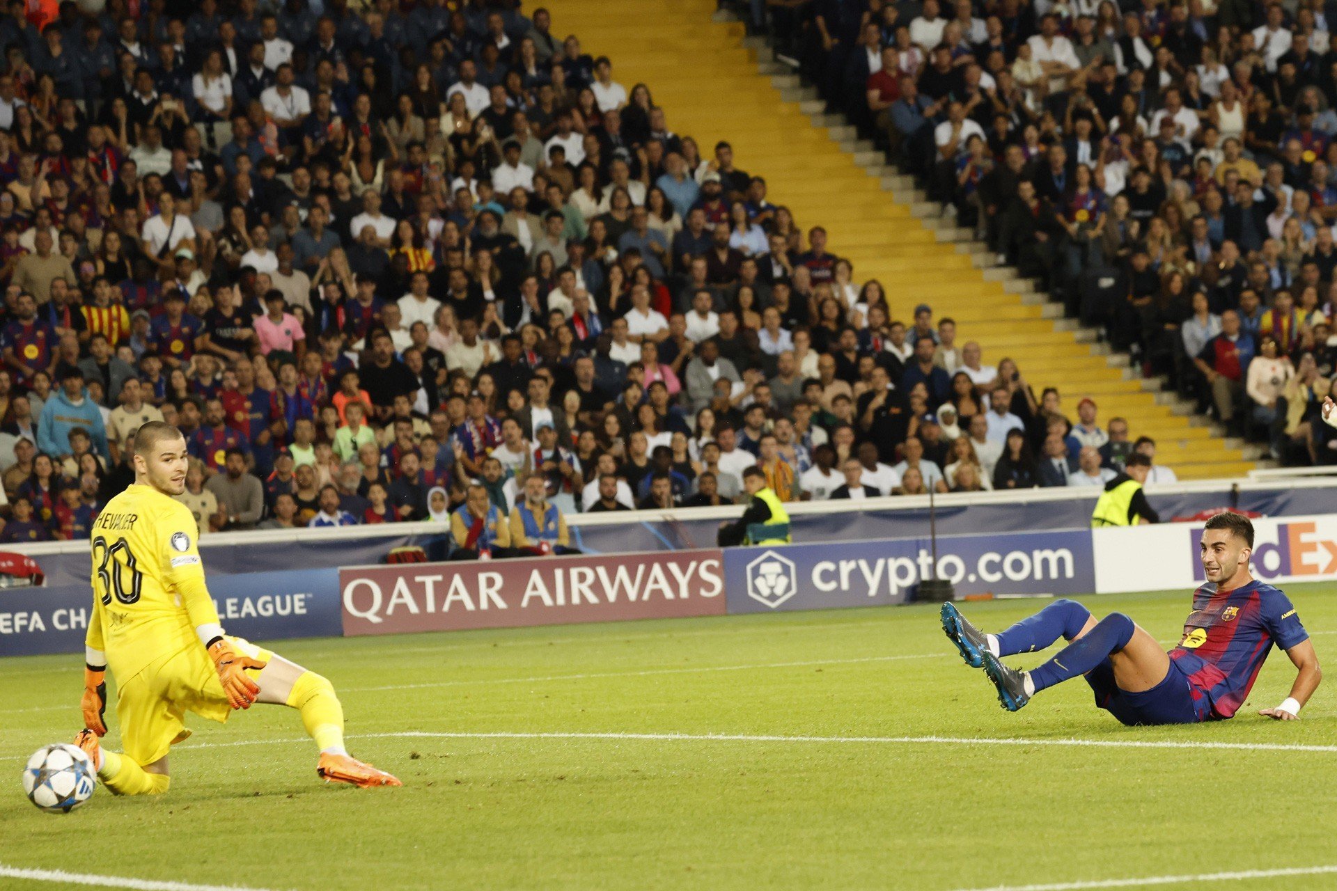 MD - Ferran Torres Barca PSG.jpg