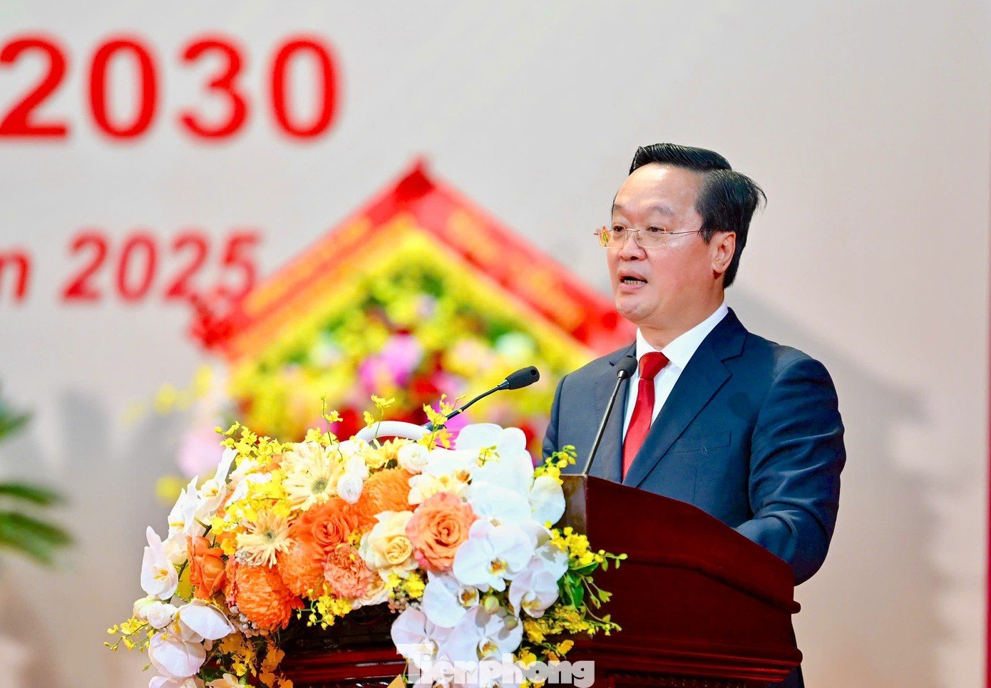 tp-z7073942676450-4874a020d2216cd60acd6c988e96c2ec.jpg