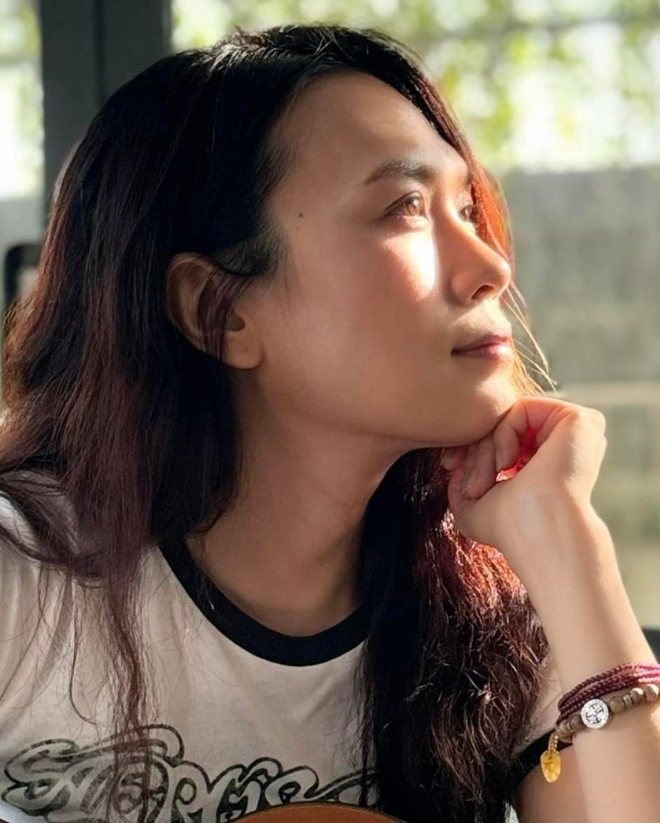 Những 