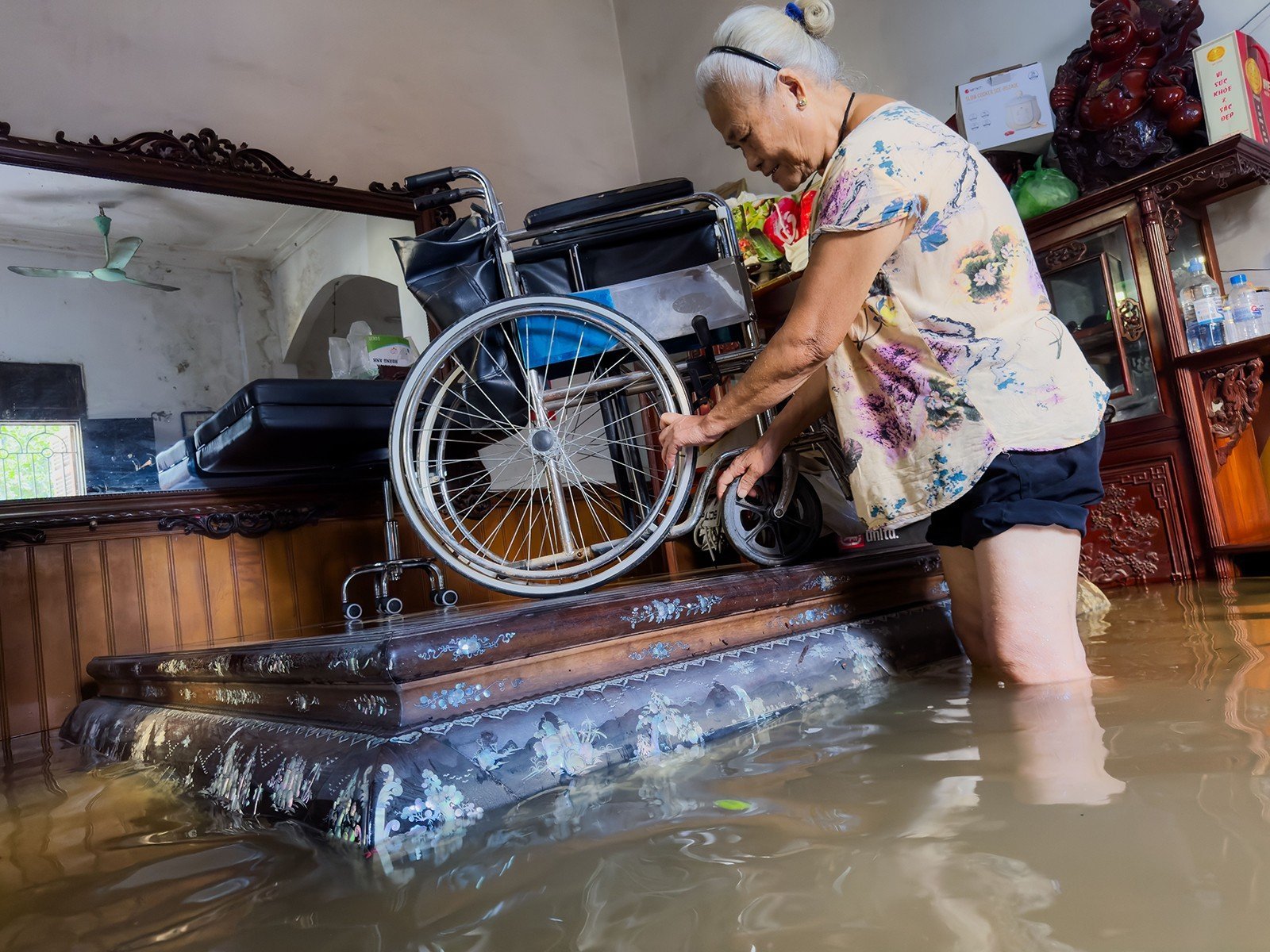 Không tin nổi đây là một nơi ở Hà Nội sau 5 ngày mưa lớn- Ảnh 11.