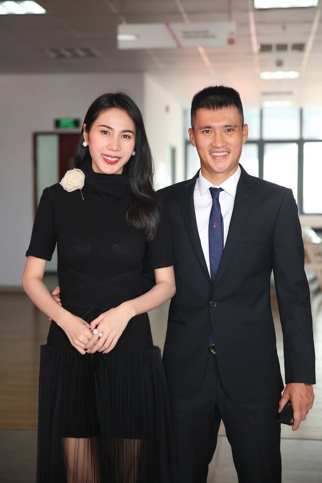 Nữ ca sĩ Vbiz từng được chồng cho 40 tỷ tiêu vặt: Kín tiếng đời tư sau 