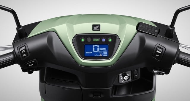 Xe máy điện Honda đang được ưu đãi: Xe nhỏ nhưng cốp rộng thênh thang, giá chưa tới 30 triệu- Ảnh 3.