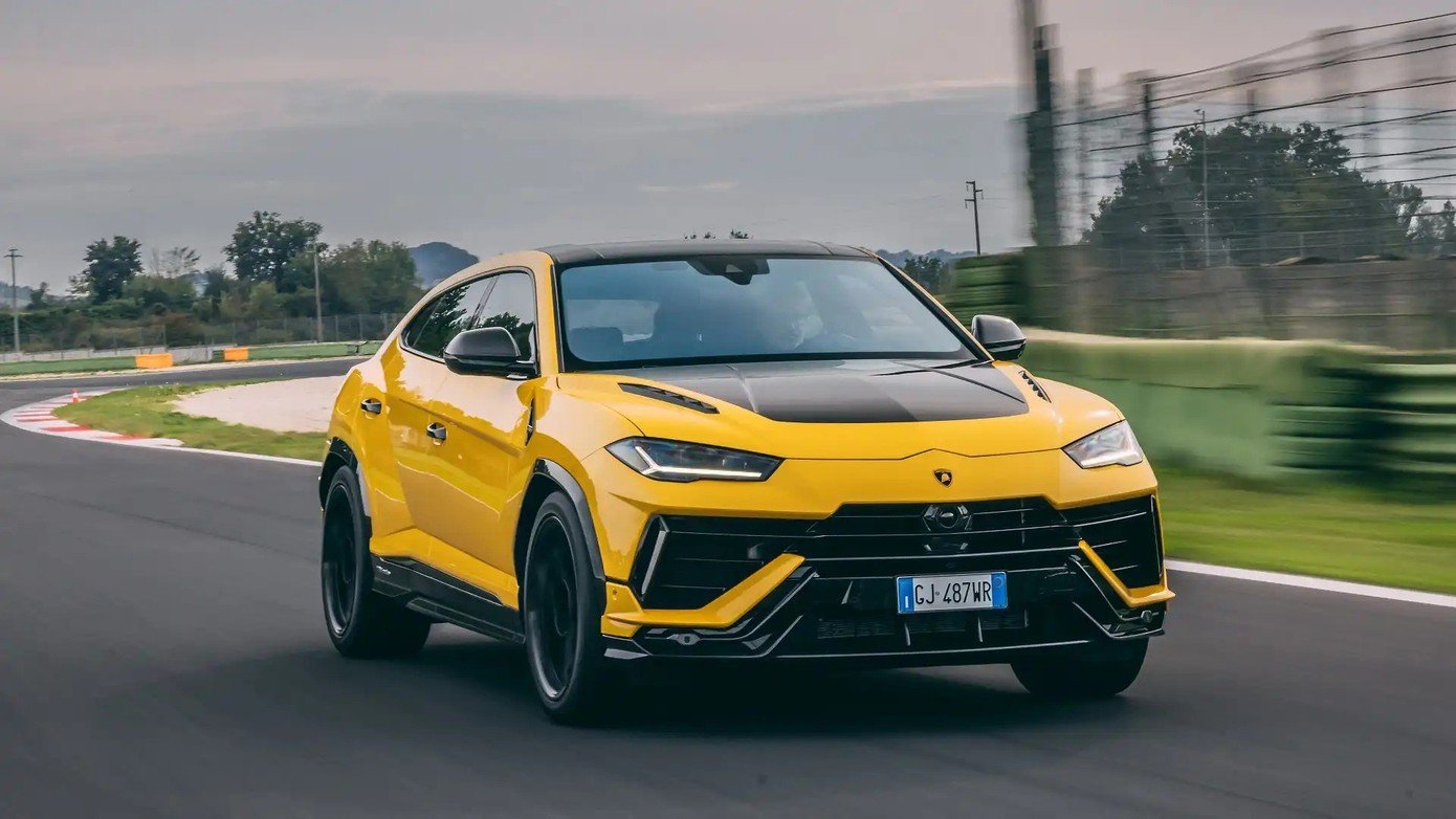 urus-trieu-hoi.jpg