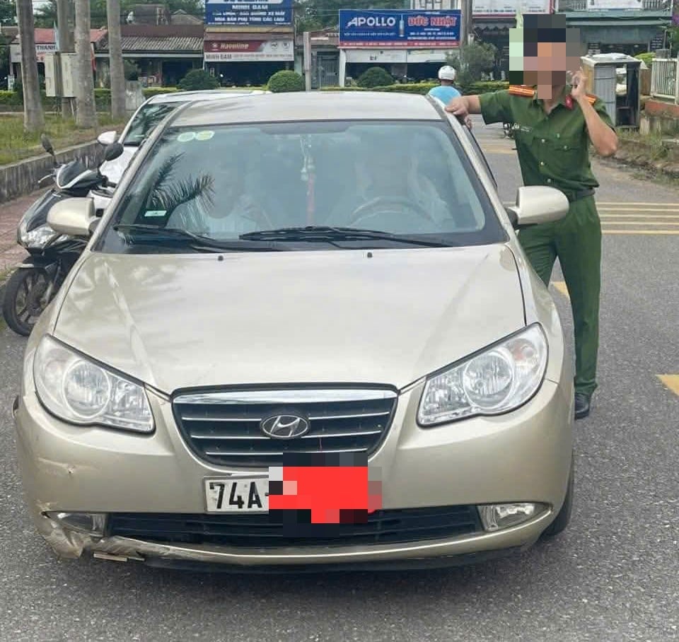 Vụ trộm xe ô tô hi hữu ở Quảng Trị gây chấn động cộng đồng - Ảnh 1.