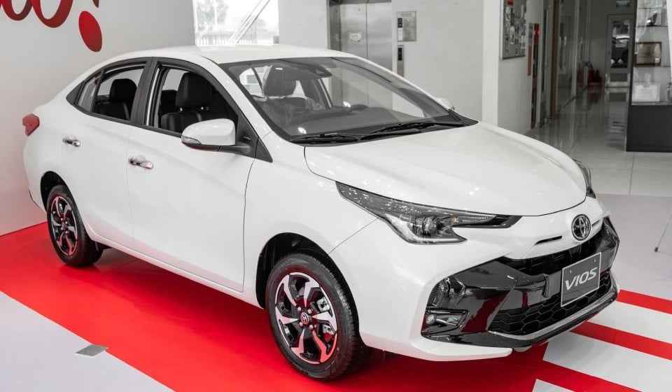 Cuộc đua giảm giá ô tô tiếp tục nóng sau tháng Ngâu- Ảnh 1.