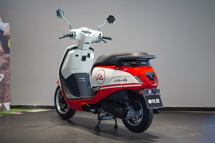 Honda NS150LA: Bước tiến mới của Honda trong phân khúc tay ga đô thị thông minh- Ảnh 3.