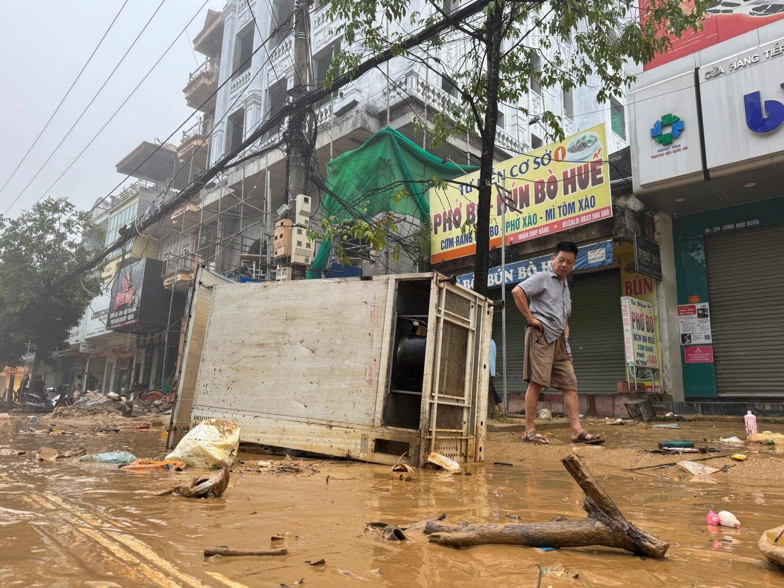 Lũ rút, Thái Nguyên hiện lên với một khung cảnh tan hoang đến xót xa- Ảnh 5.
