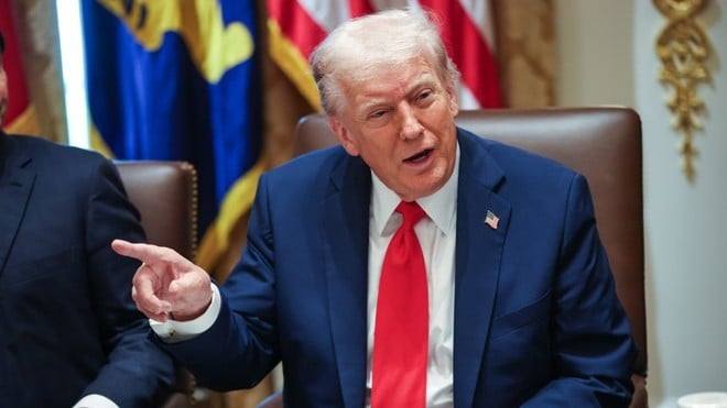 trump nato.jpg