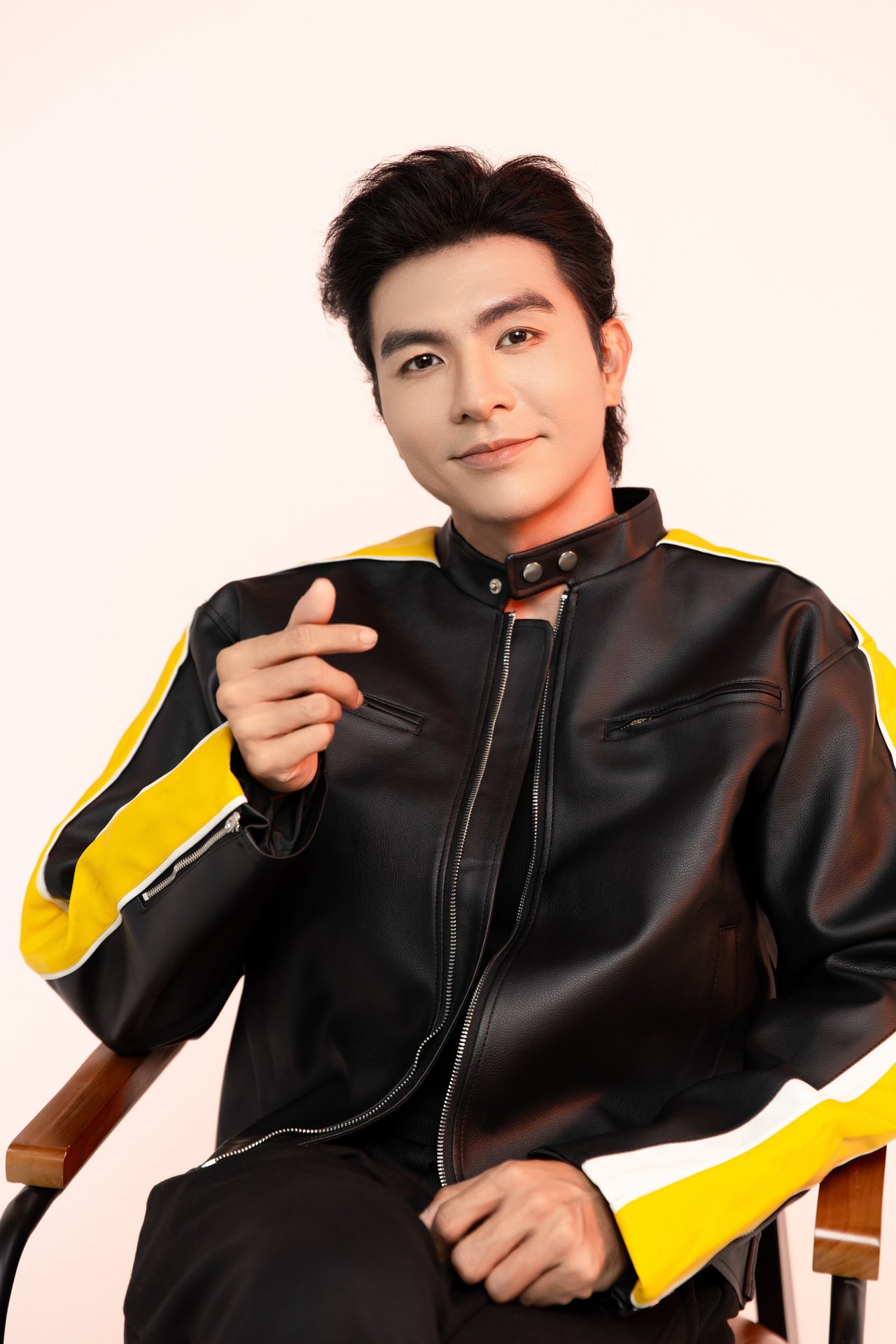 Phản ứng kỳ lạ của Steven Nguyễn khi bị