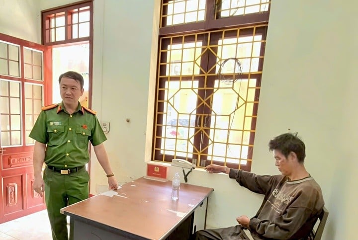 11-1760147661-bat-nguoi-dan-ong-sat-hai-em-ho-vi-nghi-bi-bo-bua.jpg